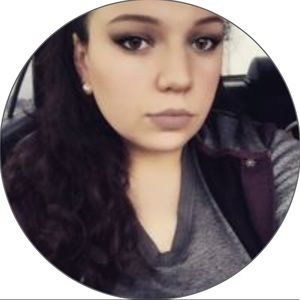 Meet your Posher, Brandi